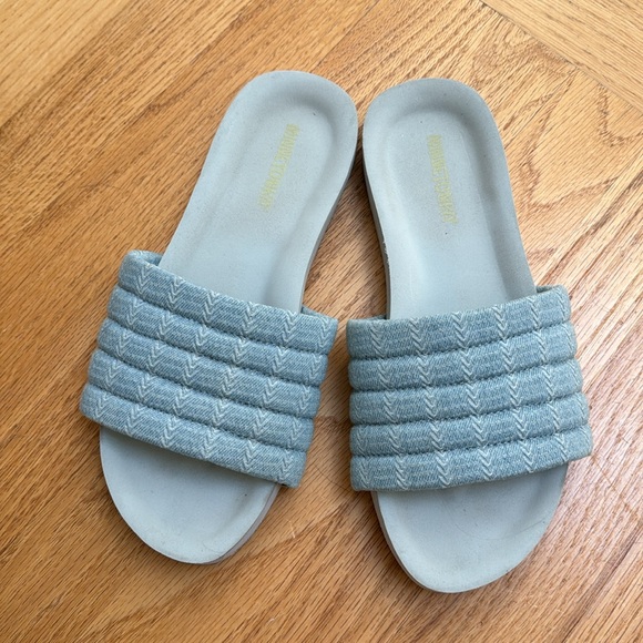 Minnetonka Heidi Quilted Slide Sandals For Women Blue Stripe - Size 8 - Picture 3 of 3